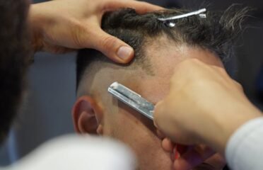 BEARD & BARNET BARBER SHOP