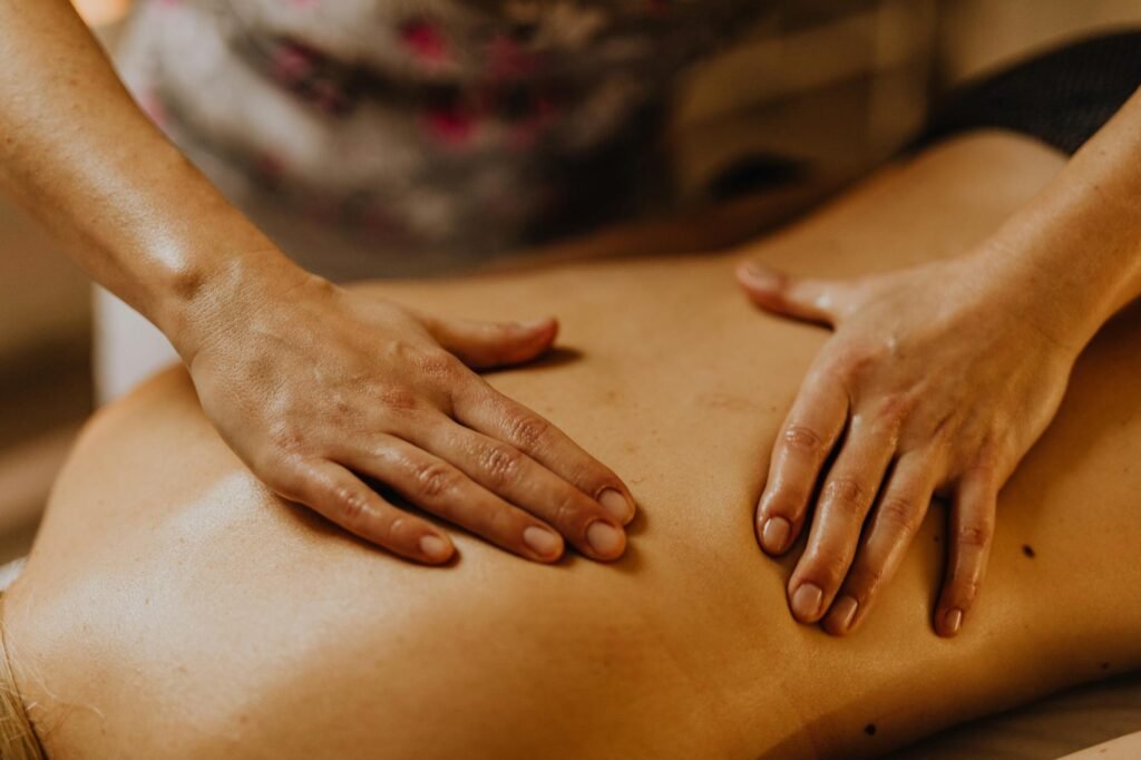 Deep Tissue vs Swedish Massage — Which Should You Choose?